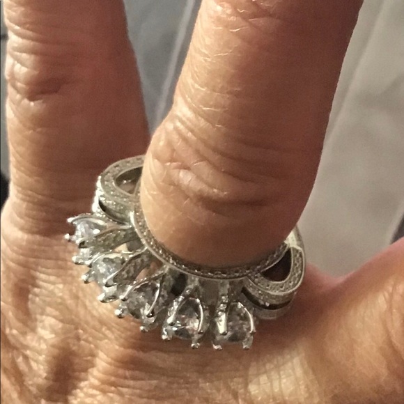 Ring 925 stamped with 5 large white stones NEW sets up high 6.5 /7 on - Picture 10 of 13